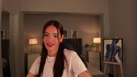 Madie  online show from December 6, 2:38 pm