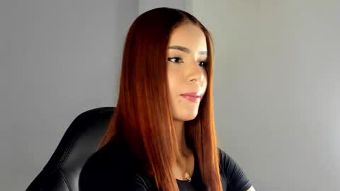 Snapshot of madie_collins7 chatting on December 16, 11:26 am Madie online show from December 16, 11:26 am