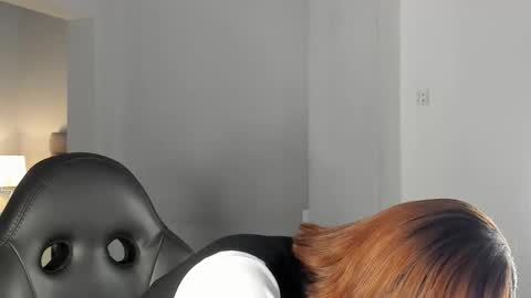 Madie  online show from January 9, 11:35 am