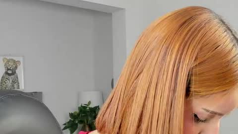 Madie  online show from April 20, 11:46 am