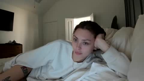 mari rose online show from February 9, 6:45 pm