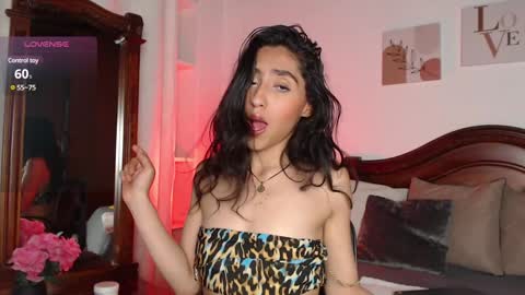 Snapshot of madisex_s chatting on December 18, 3:26 am Madelein online show from December 18, 3:26 am