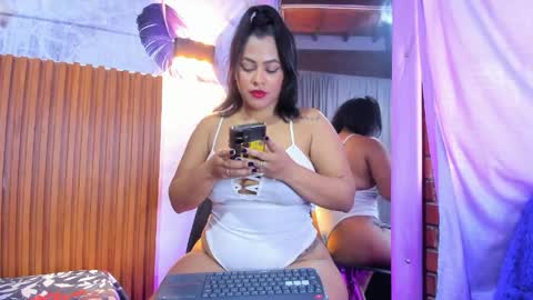 Snapshot of madison_diaz1 chatting on April 17, 1:47 pm Madi online show from April 17, 1:47 pm
