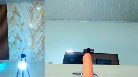madison_funny online show from June 20, 6:22 pm