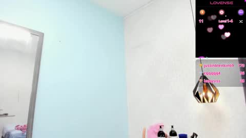 Snapshot of madison_rowan chatting on February 20, 9:11 am MADI online show from February 20, 9:11 am