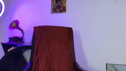 Ig madis0nbyers online show from October 25, 8:14 pm