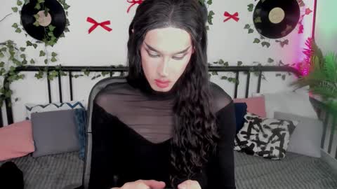 madisonesprit online show from March 3, 3:18 pm