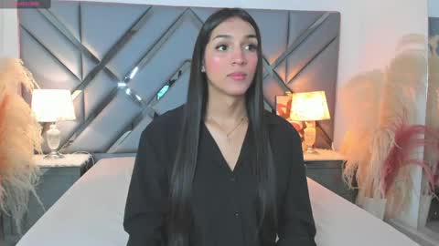 Snapshot of madisonherrera chatting on May 28, 4:59 pm Maddi online show from May 28, 4:59 pm