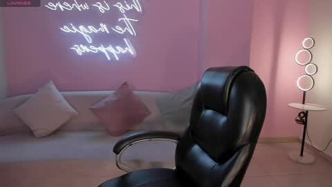 Madison Kane online show from March 29, 11:10 am