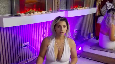 madisonrusso online show from November 7, 8:58 am