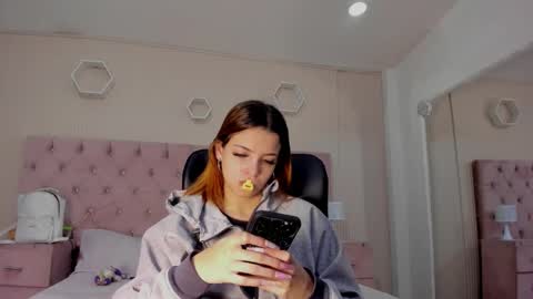 madison online show from November 16, 12:44 pm