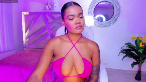 Madisson Davon online show from December 14, 2:53 pm