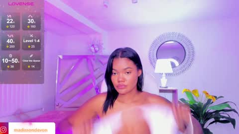 Madisson Davon online show from December 23, 5:54 pm