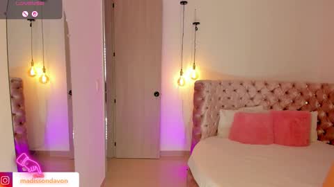 Madisson Davon online show from January 18, 3:16 pm