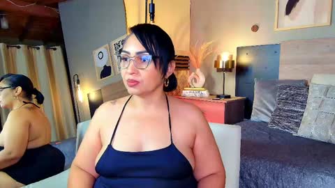 MADISSOONE  online show from May 30, 3:36 am