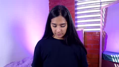 Snapshot of maeena chatting on December 5, 4:44 pm maeena online show from December 5, 4:44 pm