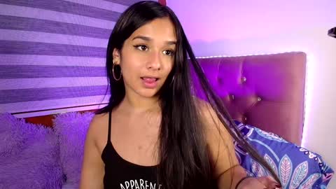 Snapshot of maeena chatting on January 15, 3:43 am maeena online show from January 15, 3:43 am