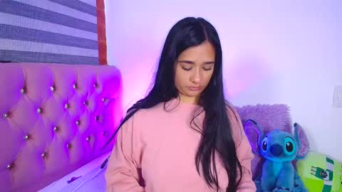 Snapshot of maeena chatting on March 5, 3:51 pm maeena online show from March 5, 3:51 pm