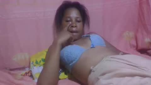 Snapshot of maevafanella chatting on January 18, 8:34 pm maevafanella online show from January 18, 8:34 pm