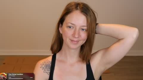 Mae online show from April 12, 2:27 am