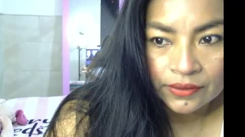 maferchavez88 online show from May 24, 9:42 pm