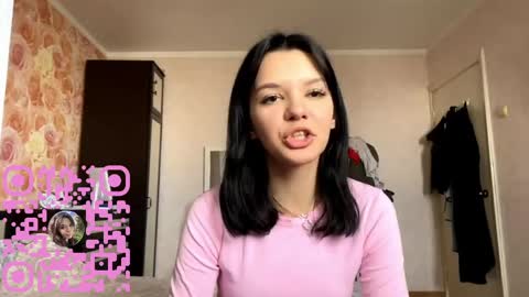 Emilia  online show from March 23, 11:47 am