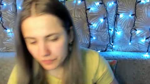 Snapshot of maggiecake chatting on June 15, 4:47 am Maggie online show from June 15, 4:47 am