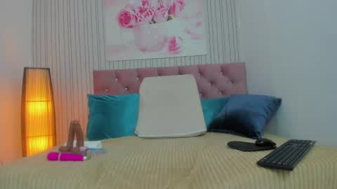 maggy_big_tits online show from December 19, 6:23 am
