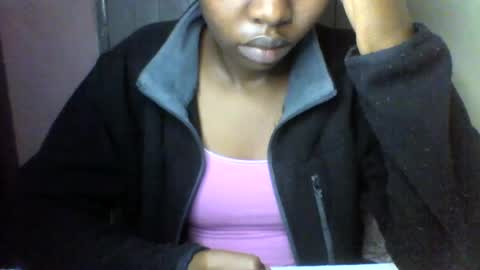 Snapshot of magic_bliss chatting on July 5, 3:23 am Bliss online show from July 5, 3:23 am