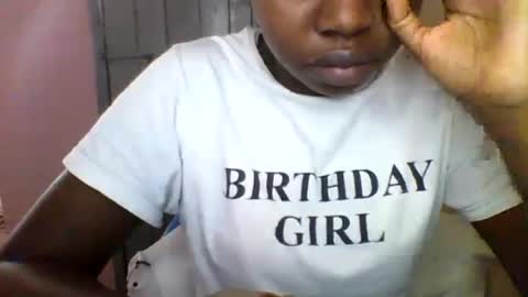 Snapshot of magic_bliss chatting on July 17, 6:31 am Bliss online show from July 17, 6:31 am
