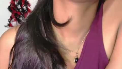 Snapshot of magic_door_open chatting on October 17, 9:56 am magic door open online show from October 17, 9:56 am