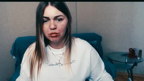 Snapshot of magic_katarina_ chatting on October 23, 11:42 am magic_katarina_ online show from October 23, 11:42 am