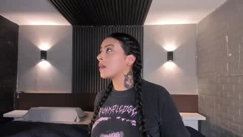 Marge online show from October 13, 8:53 pm