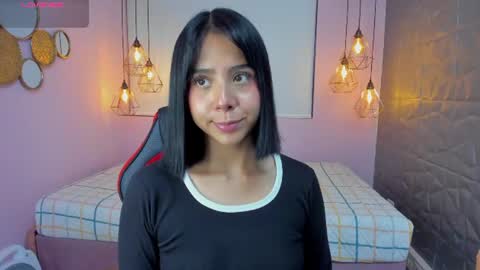 Oliviah online show from June 23, 10:08 pm