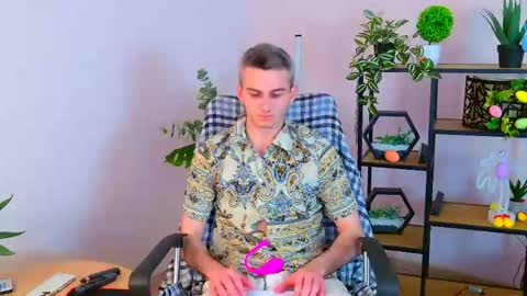 magic_storms online show from April 14, 7:09 pm