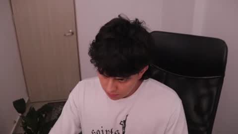 Tony Hoffa online show from March 1, 10:56 pm