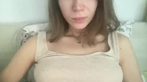 magicgirl50053 online show from November 3, 6:47 am