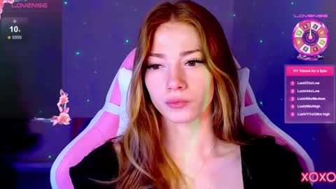 Snapshot of magicladyy chatting on February 9, 9:39 pm Angel online show from February 9, 9:39 pm