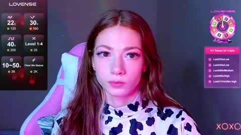 Snapshot of magicladyy chatting on March 12, 8:52 pm Angel online show from March 12, 8:52 pm