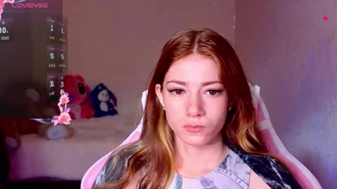 Snapshot of magicladyy chatting on September 9, 9:42 am Angel online show from September 9, 9:42 am