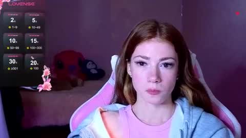 Snapshot of magicladyy chatting on September 12, 4:51 pm Angel online show from September 12, 4:51 pm