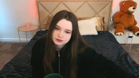 Emily online show from April 8, 6:13 am