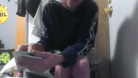 magicstick8049 online show from April 7, 11:32 am