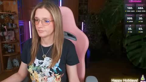 Nicole online show from December 20, 5:09 pm