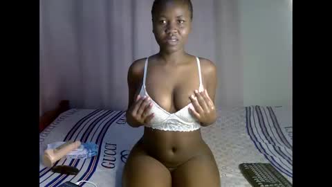 Snapshot of magizitah chatting on May 7, 7:14 am magizitah online show from May 7, 7:14 am