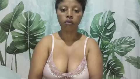 magniah online show from November 25, 2:44 am