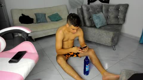 Snapshot of magnificent_star18 chatting on July 22, 9:06 pm RONALD online show from July 22, 9:06 pm