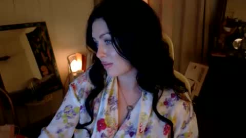 Snapshot of magnolia_jane chatting on May 25, 8:37 pm Magnolia Maggie Maggie Jane online show from May 25, 8:37 pm