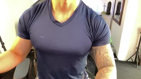 If you want me to use the Lovense please let me know  --    online show from June 1, 5:58 pm