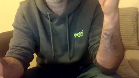 Daddy Bear online show from January 7, 10:54 am